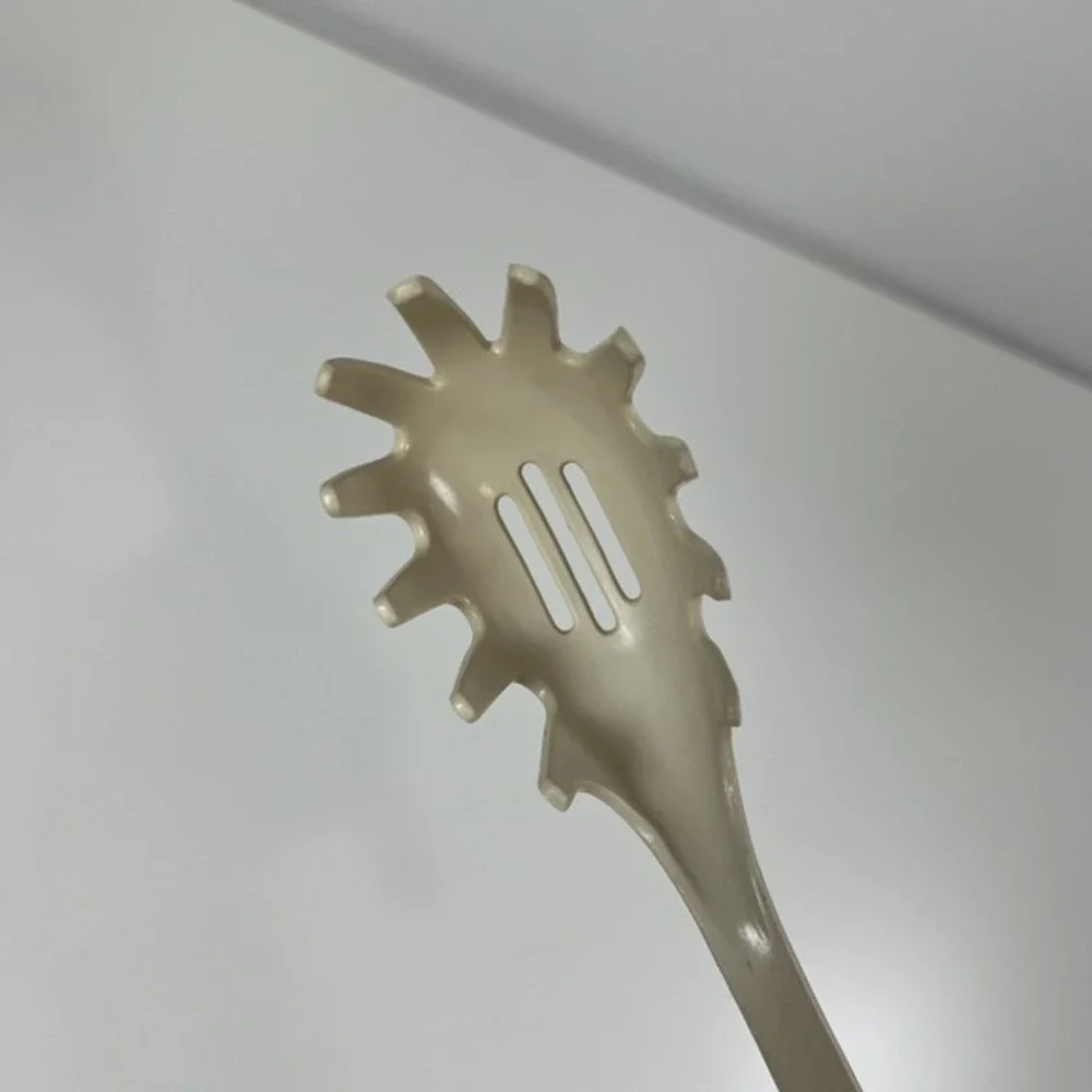 Vintage Ecko Slotted Pasta Spaghetti Spoon Fork Off White‎ Made In USA
